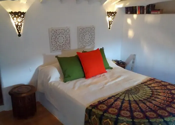 Casa Miguel Montefrio *